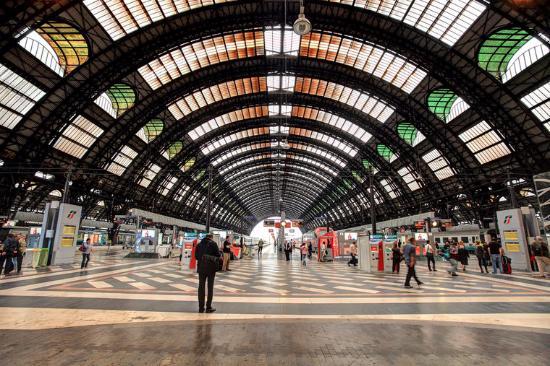 Milano Merkez Tren İstasyonu